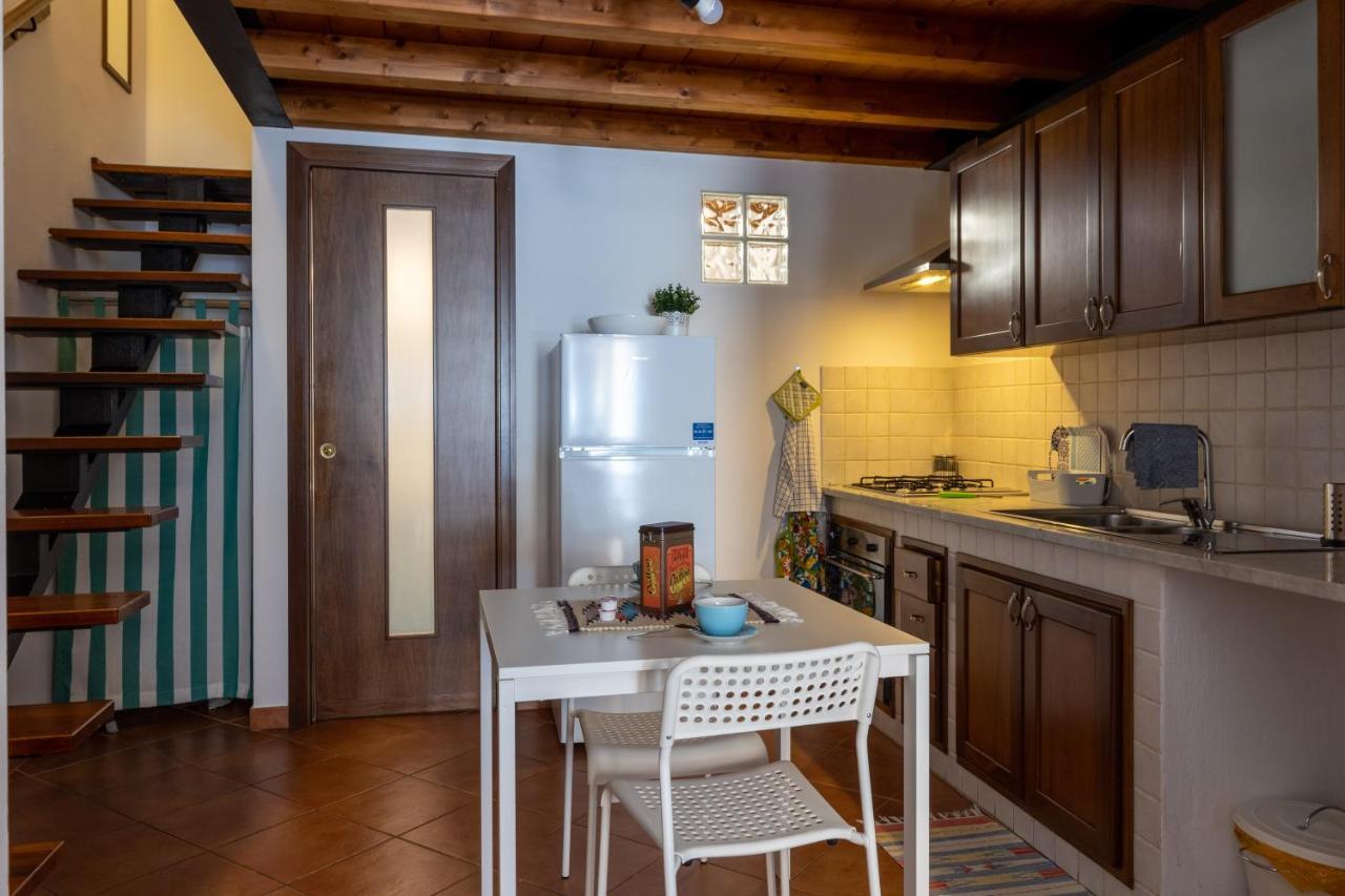 Ferienwohnung La Casa Del Cacciatore - Alloggio Con Terrazzo Palermo Exterior foto